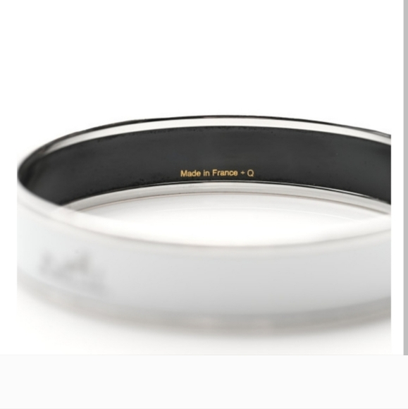 🎉💅HERMES Enamel Printed Narrow Caleche Bracelet 70 White - Picture 2 of 5